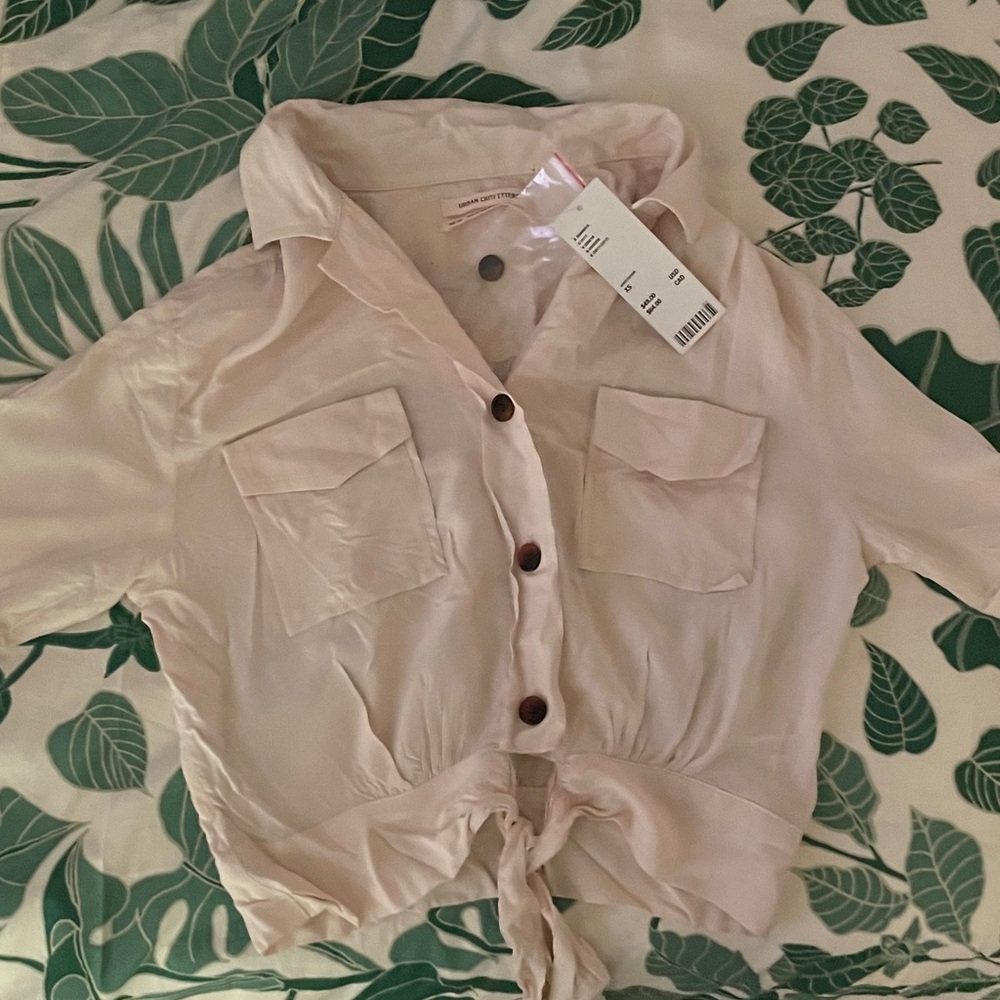 xs cropped button up UO